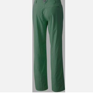 COLUMBIA PFG Aruba Green Roll Up Cargo Pants Nylon Women's 12 NWT UPF 30